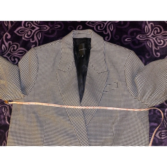 Dynamite Houndstooth Oversized Blazer - Picture 8 of 8